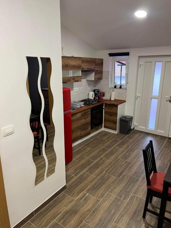 Apartma Mia Crni Kal Екстер'єр фото